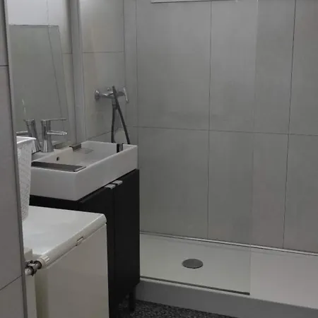Entier 77 M2 * Гранвиль