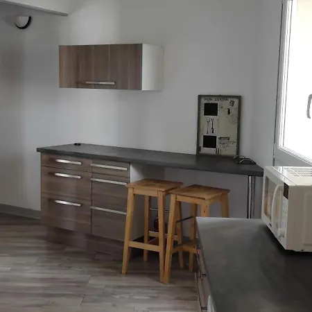 Entier 77 M2 * Granville