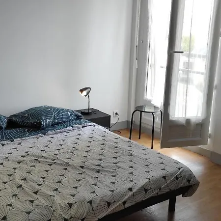 Entier 77 M2 Apartman *