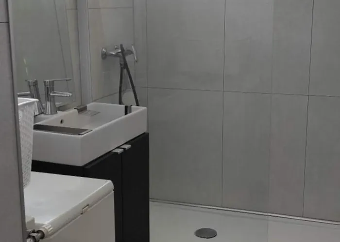 Entier 77 M2 * Granville